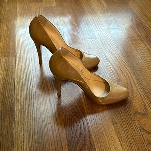 Nude closed toe Loubitons